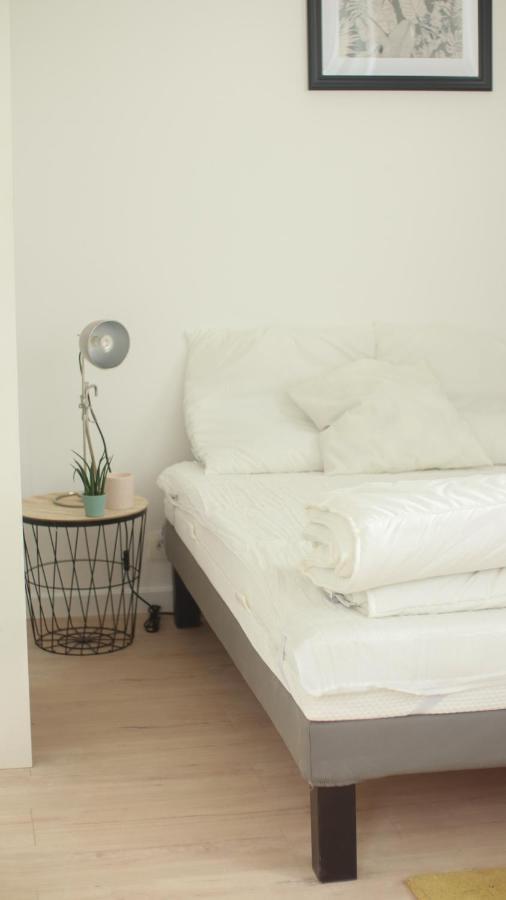 Agreable Maison Avec Parking Gratuit Sur Place. سان دوني المظهر الخارجي الصورة
