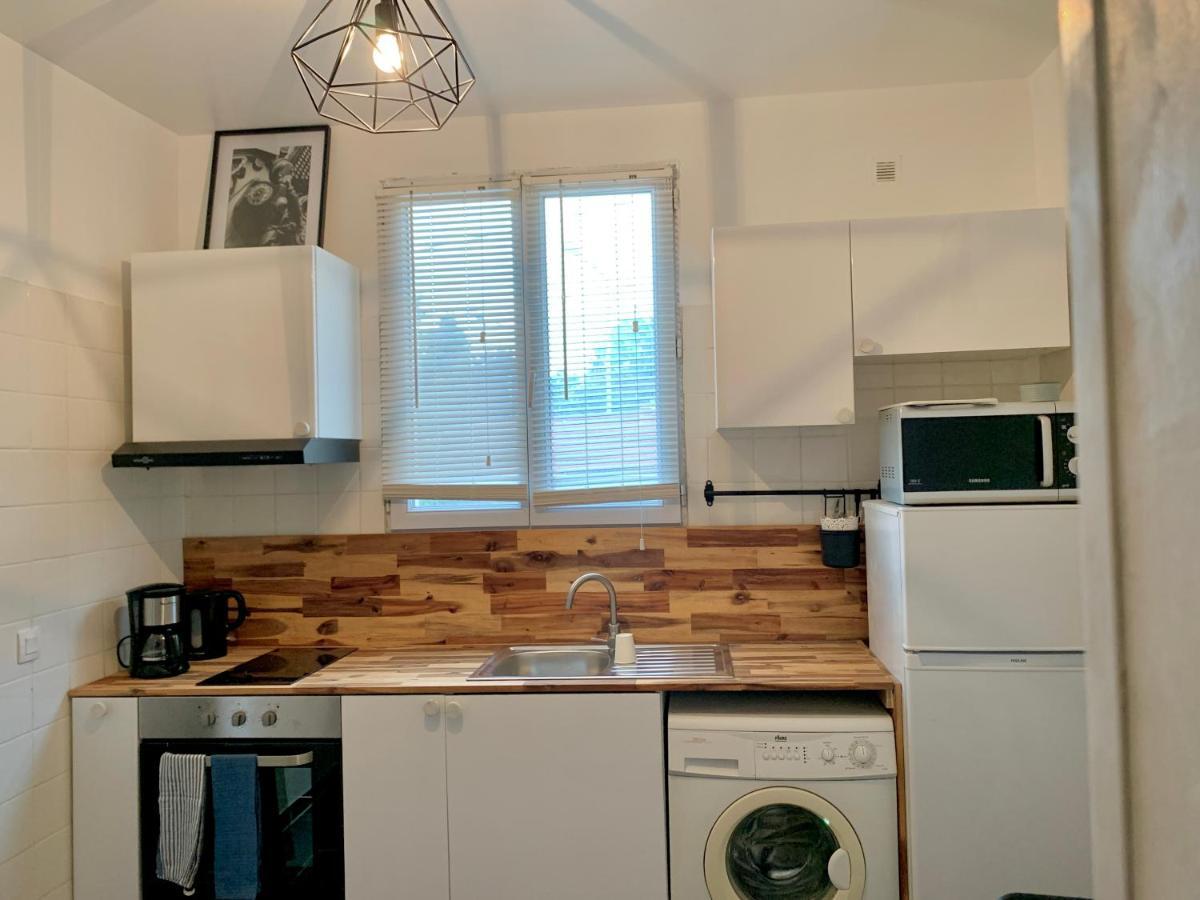 Agreable Maison Avec Parking Gratuit Sur Place. سان دوني المظهر الخارجي الصورة